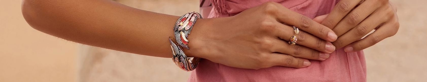 Armschmuck