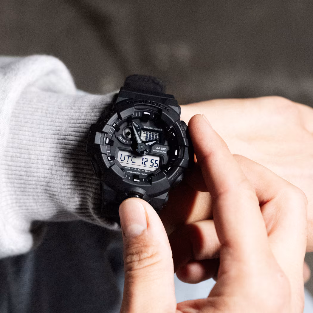 Casio G-Shock Protection Herrenuhr GA-700BCE-1AER