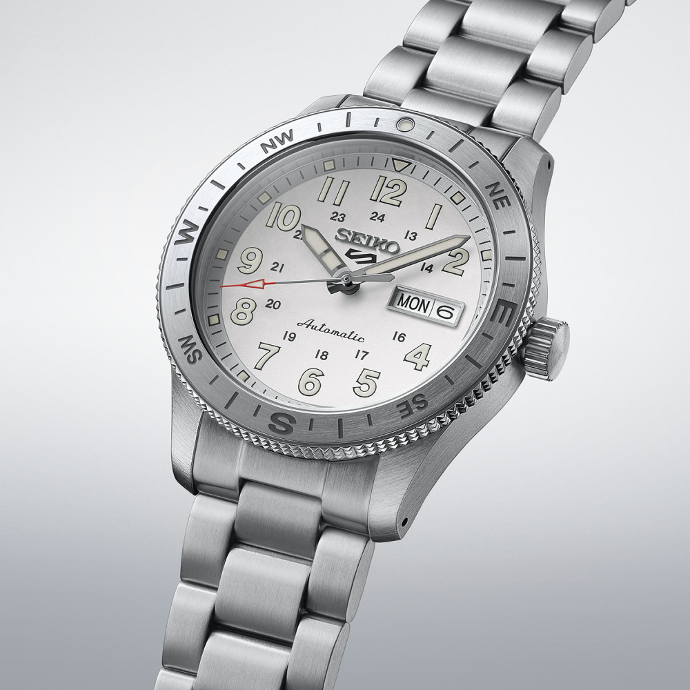 Seiko 5 Sports Field series 41mm, Edelstahl, Automatik, Weiß Herrenuhr HDB007K1