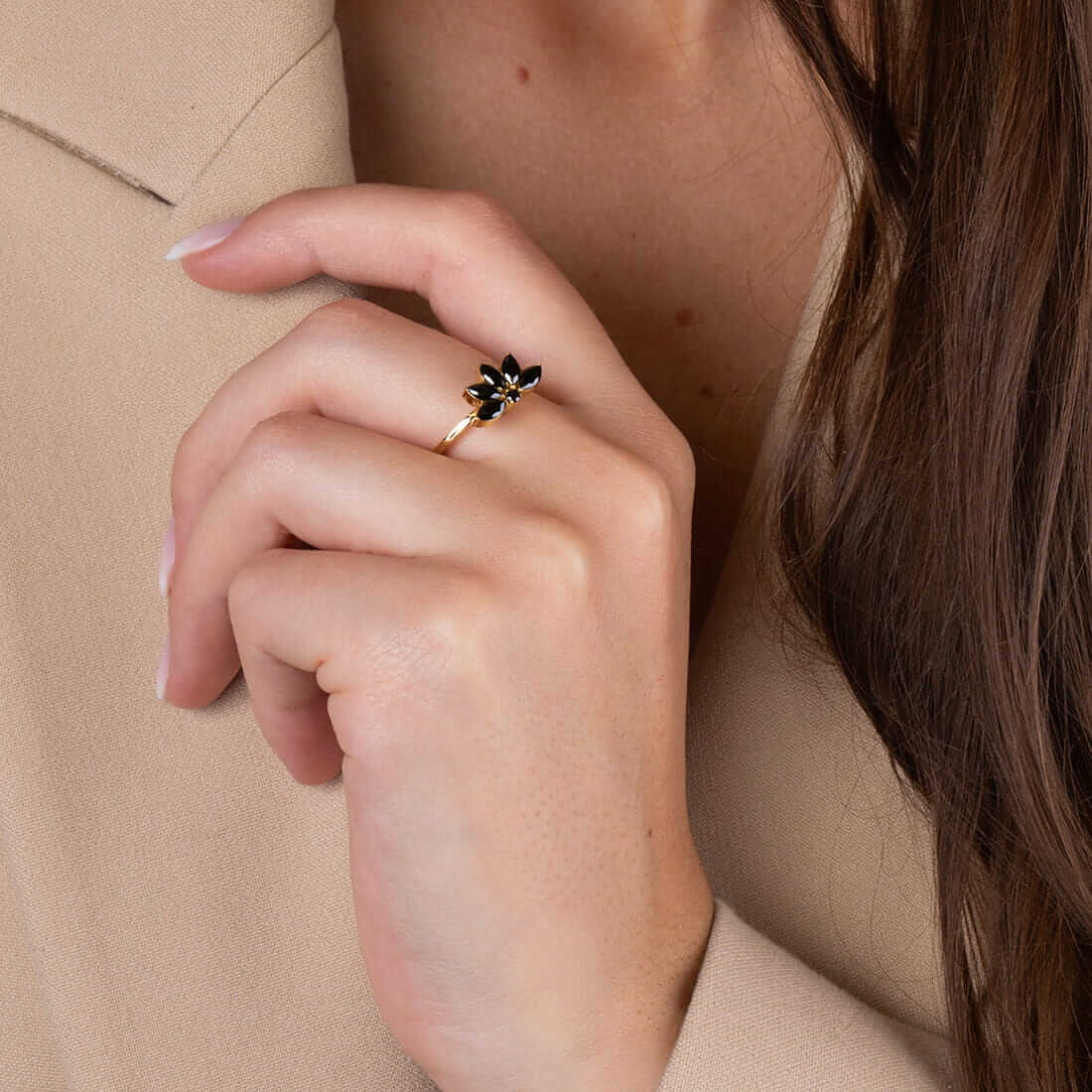 Melano Twisted Petite Ring Gr.56, TR15