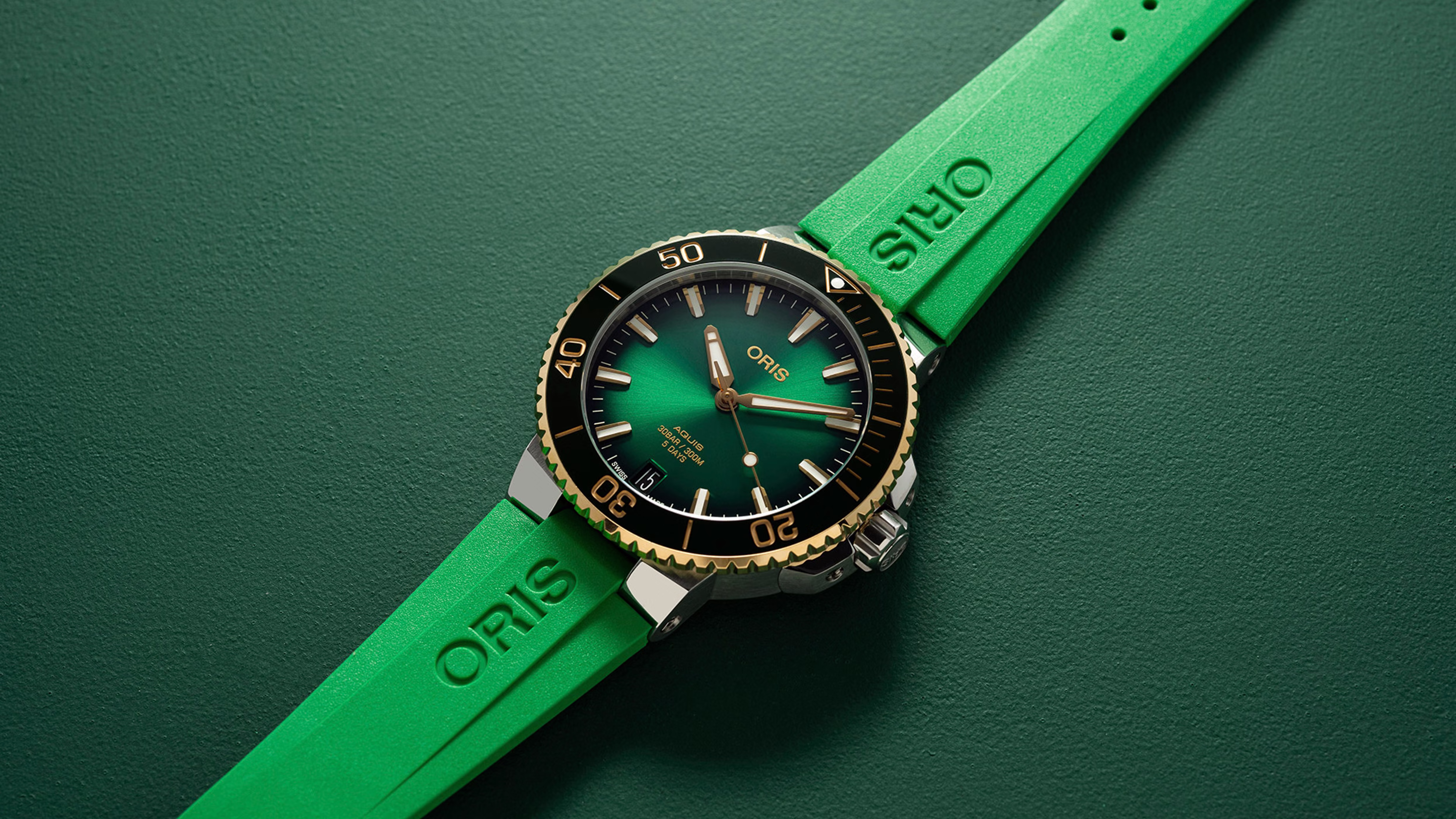 Oris Aquis Date Calibre 400 41,5mmTaucheruhr, Grün Herrenuhr 01 400 7769 6357-07 4 22 77FC