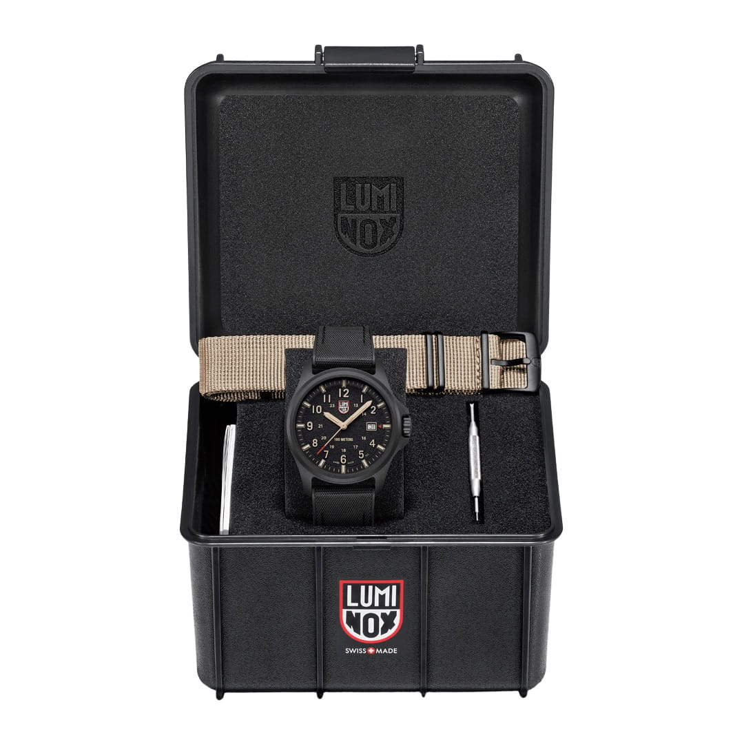 Luminox Atacama Field Herrenuhr inklusive Wechselarmband XL.1970.SET