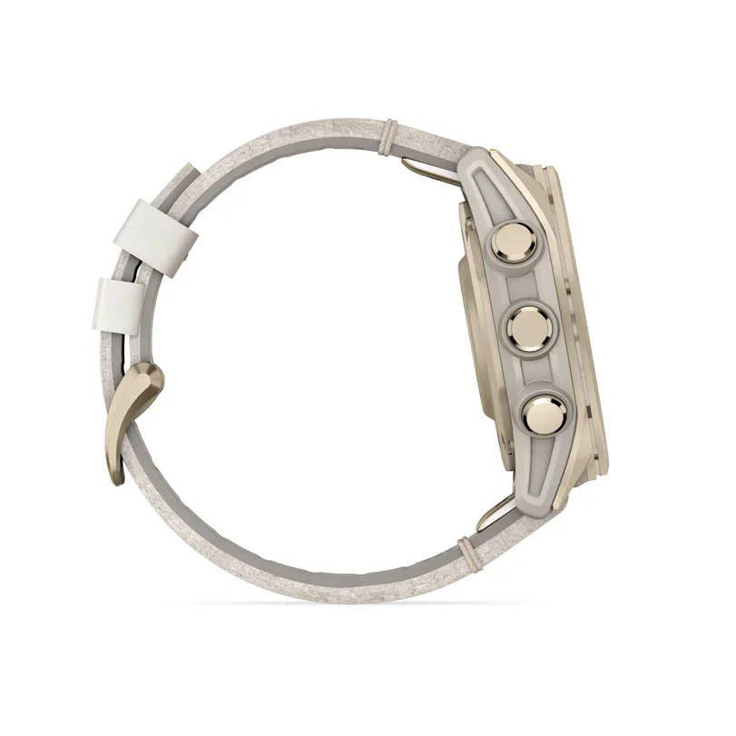 Garmin fēnix® 8 - 43 mm AMOLED Sapphire Nebelgrau/Softgold mit Lederarmband und Silikonband 010-02903-40
