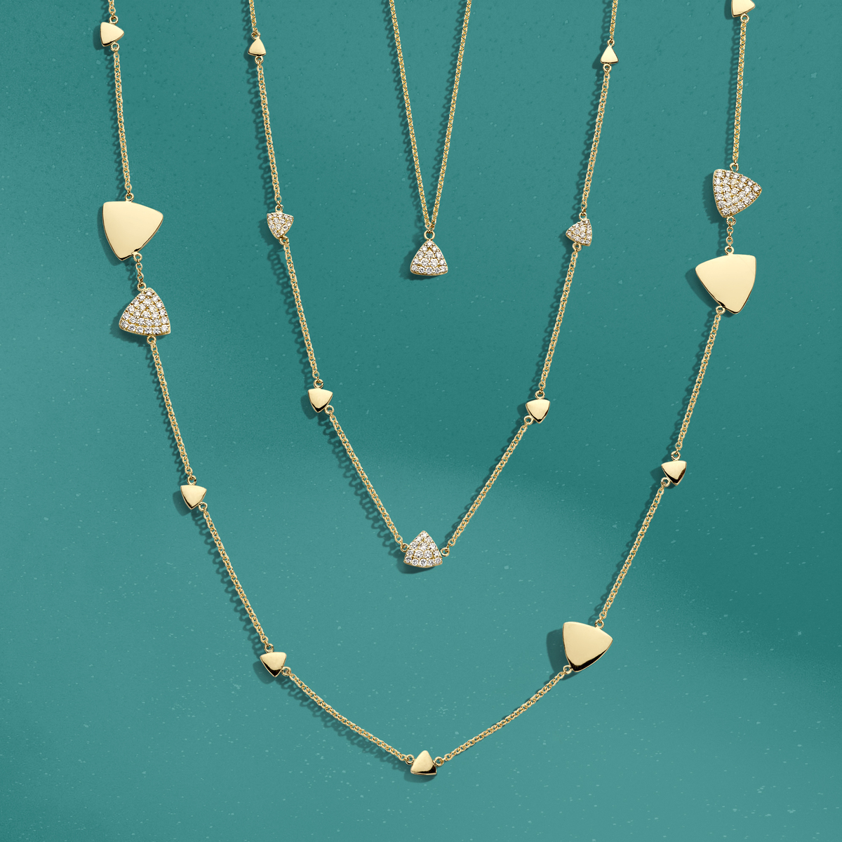 One More Eolo Damen Halskette in 18 Karat Gelbgold mit Diamanten 929T06A