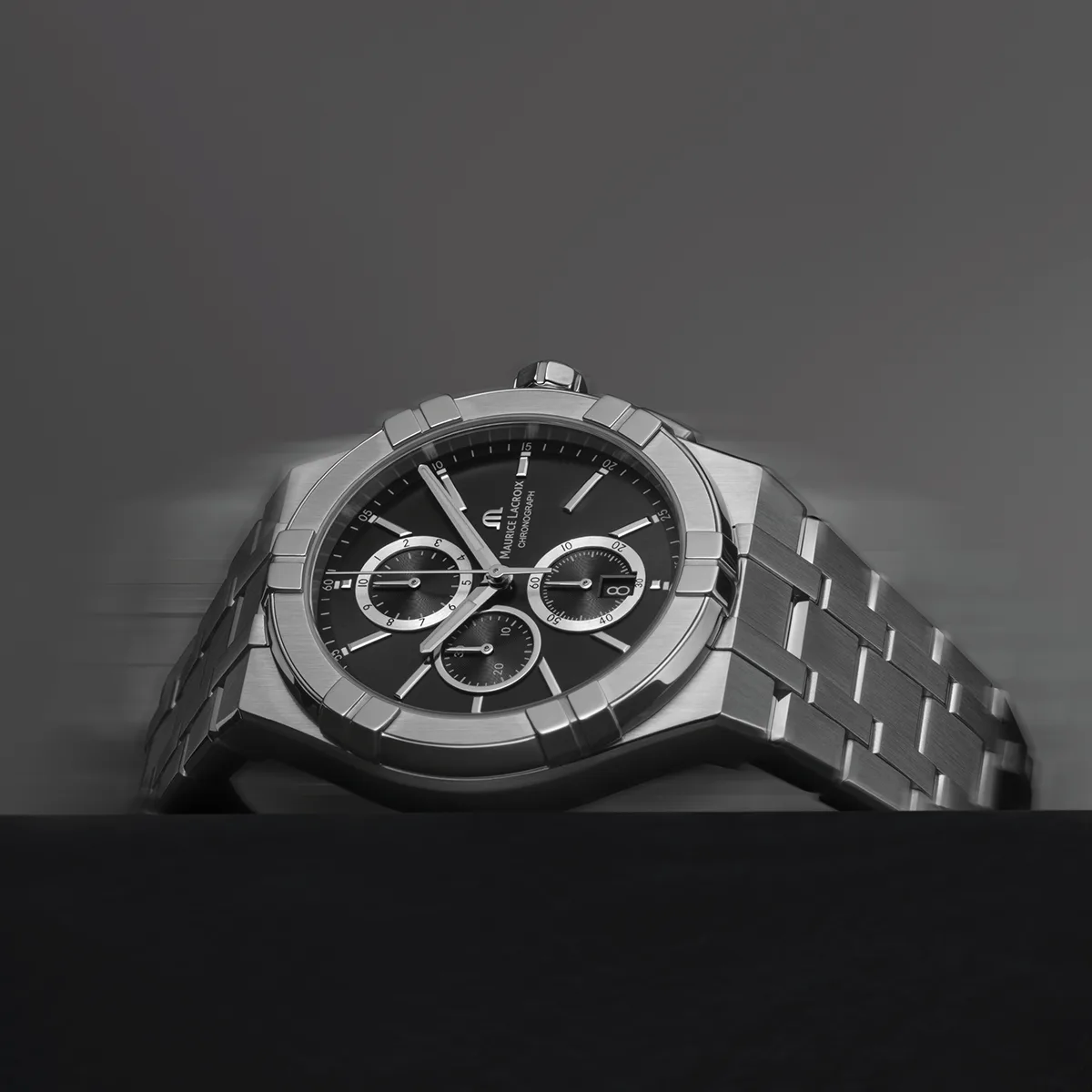 Maurice Lacroix Aikon Quarz Chronograph Herrenuhr AI1118-SS002-330-1