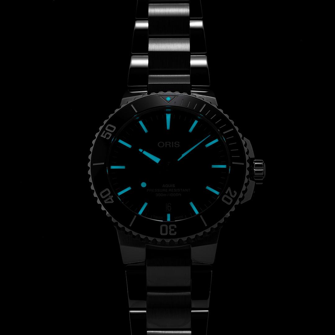 Oris Herrenuhr Aquis 01 733 7787 4135-07 8 22 04PEB