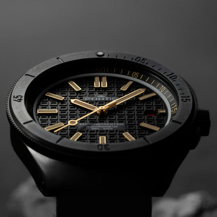 Fortis MARINEMASTER M44 DLC GRAVITY AUF HORIZON STRAP Herrenuhr F8120031