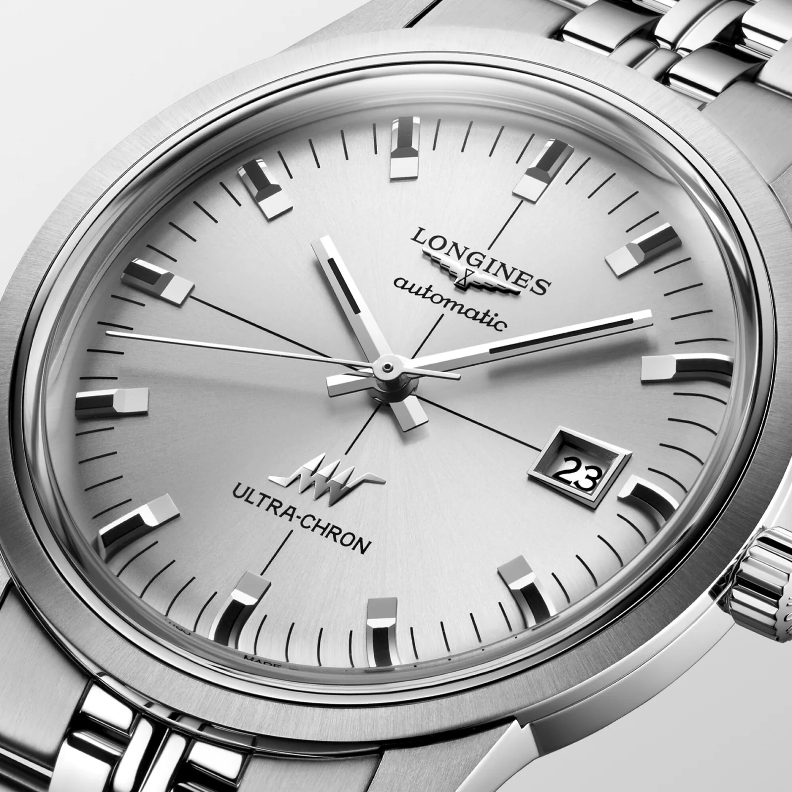 Longines Ultra-Chron Classic Silber Edelstahlband 40 mm Herrenuhr L2.937.4.72.6