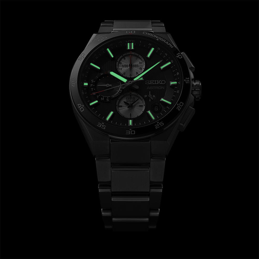 Seiko Seiko Astron GPS Solar Dual Time Chronograph Herrenuhr SSH151J1