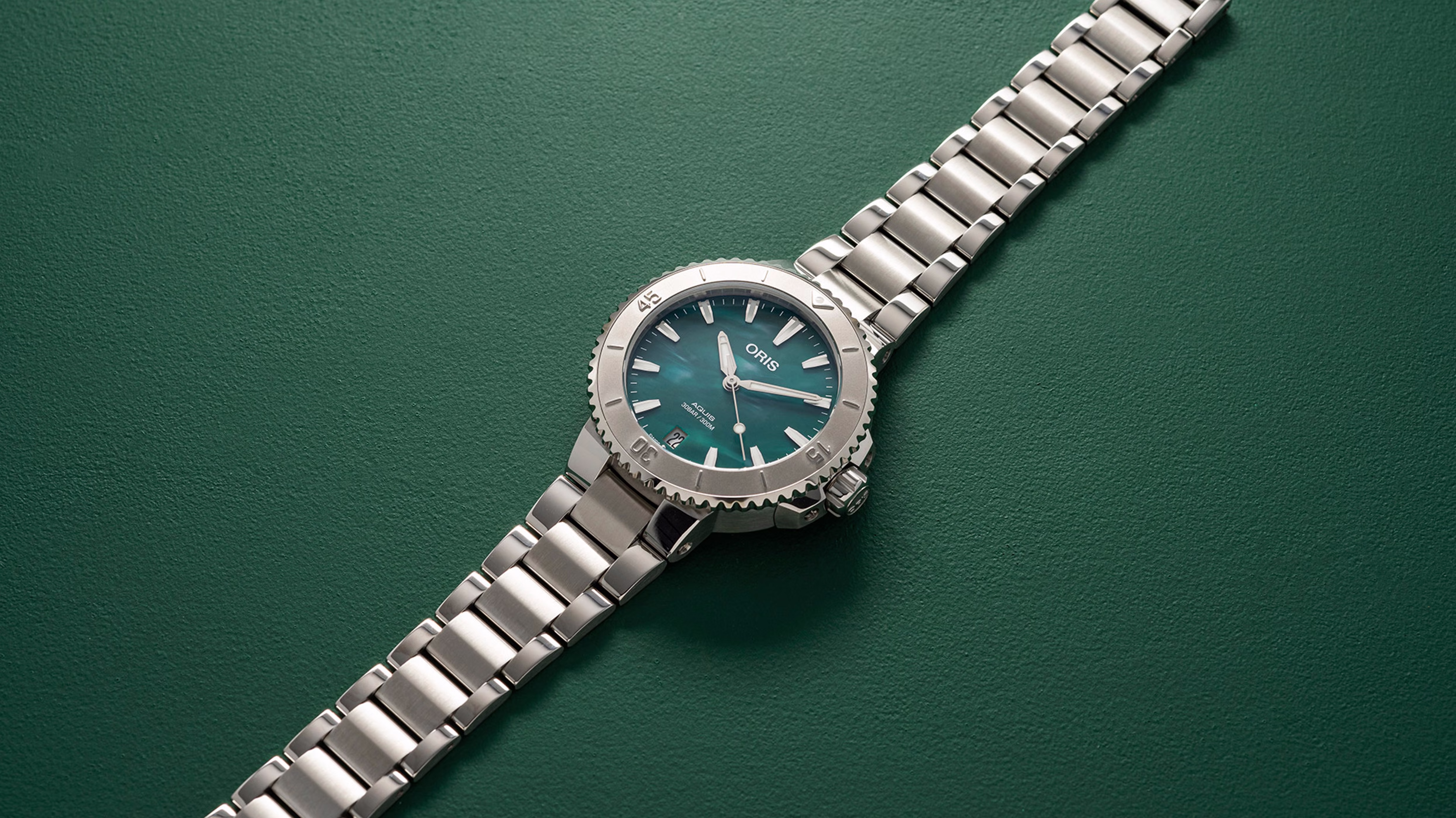 Oris Oris X Bracenet 36,5mm Lünette mit Minutenskala Damenuhr 01 733 7770 4137-07 8 18 05P