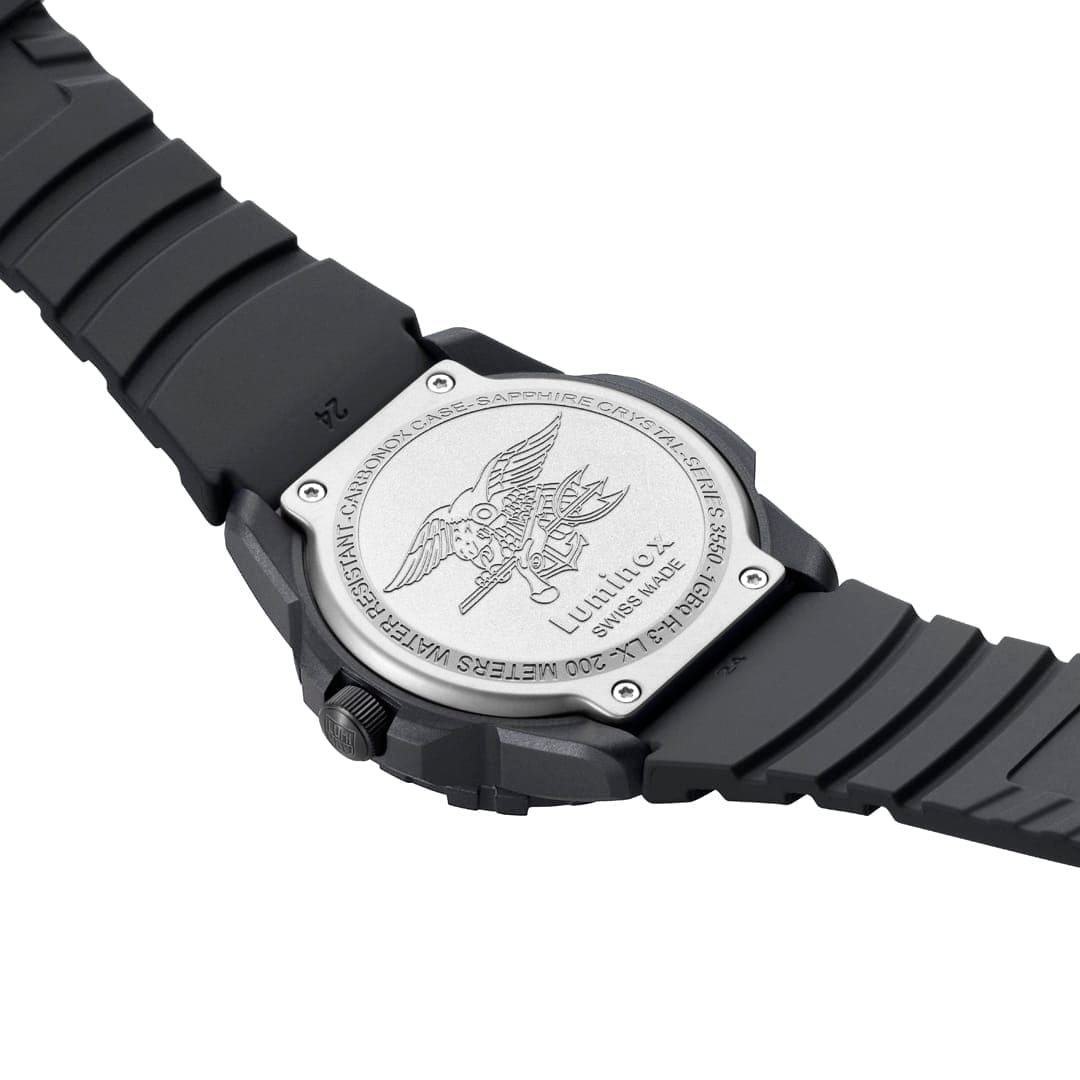 Luminox Navy SEAL 44 mm Taucheruhr 200 Meter wasserdicht Herrenuhr XS.3551