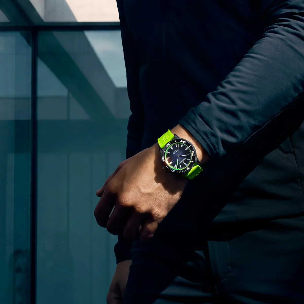Maurice Lacroix PONTOS S SOLAR SPECIAL EDITION, 42 mm, Neongrünes Kautschukarmband Herrenuhr PT1008-DLB00-330-5