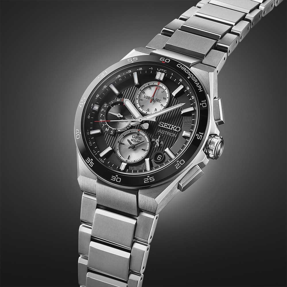 Seiko Seiko Astron GPS Solar Dual Time Chronograph Herrenuhr SSH151J1