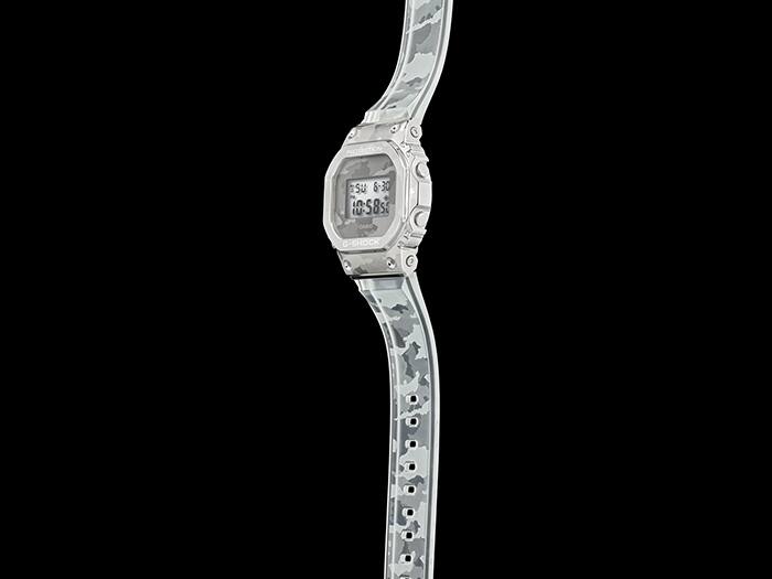 Casio G-Shock Herrenuhr Limited Edition Skeleton Camouflage GM-5600SCM-1ER