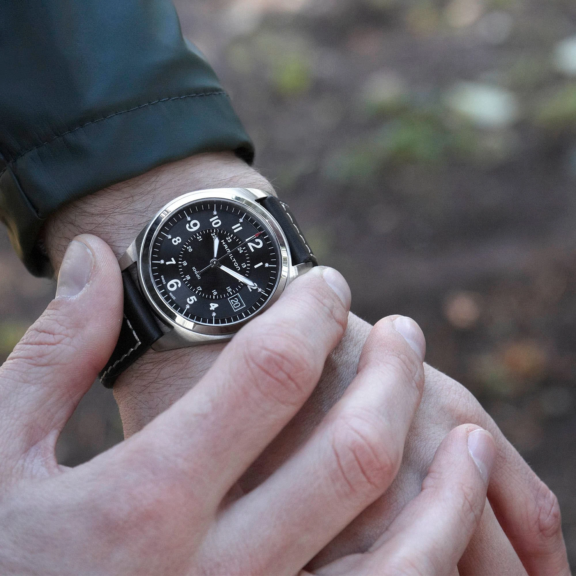 Hamilton Khaki Field Quartz H68551733 Herrenuhr