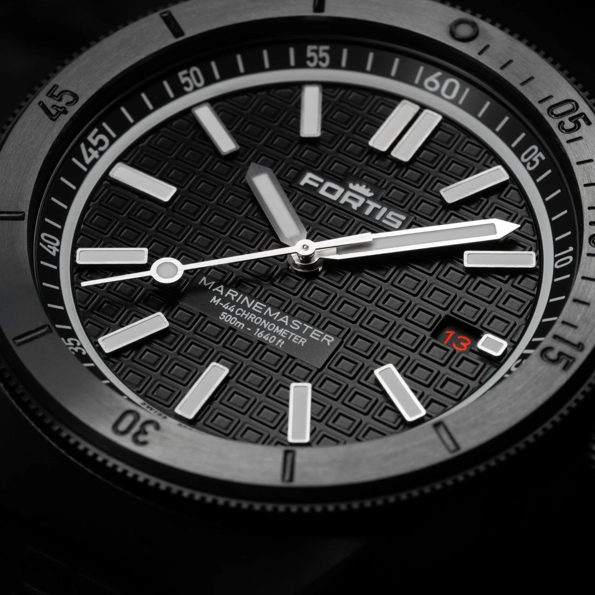 Fortis MARINEMASTER M44 DLC RESIN AUF HORIZON STRAP Herrenuhr F8120030