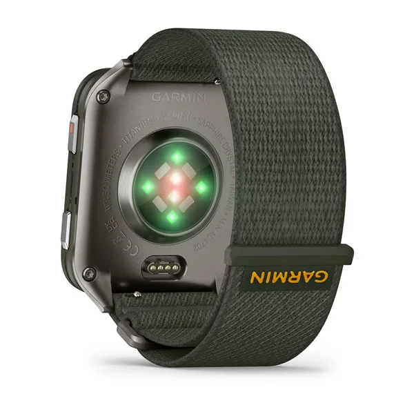 Garmin Venu® X1 Moosgrün mit ComfortFit-Nylonarmband 010-02980-03