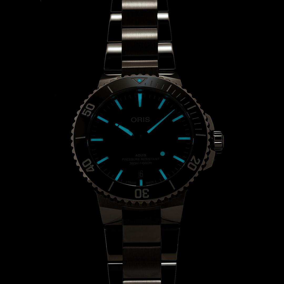 Oris Herrenuhr Aquis 01 733 7787 4157-07 8 22 04PEB