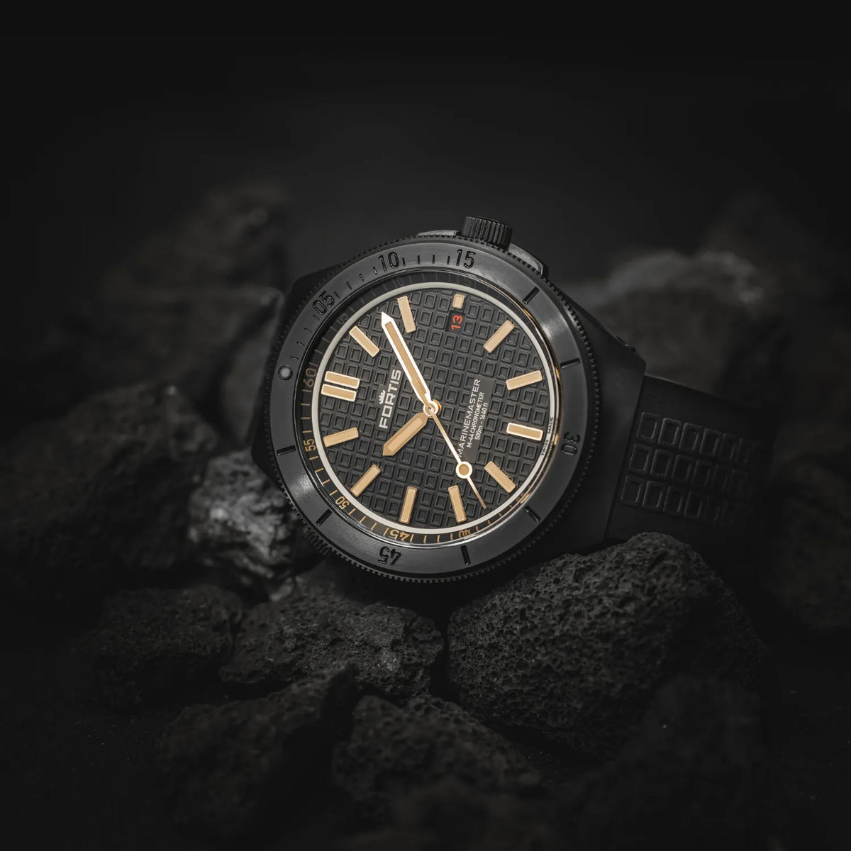 Fortis MARINEMASTER M44 DLC GRAVITY AUF HORIZON STRAP Herrenuhr F8120031