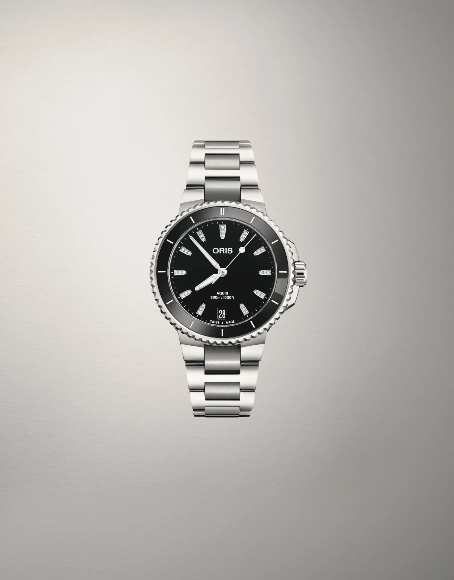 Oris Aquis Date Diamonds 36,5mm Kautschukband Damenuhr 01 733 7792 4194-07 8 19 05P